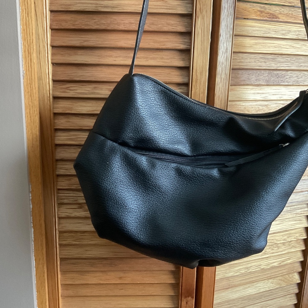 Purse - Picture 2 of 5